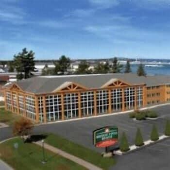 Bridge Vista Beach Hotel And Convention Center Mackinaw City Εξωτερικό φωτογραφία