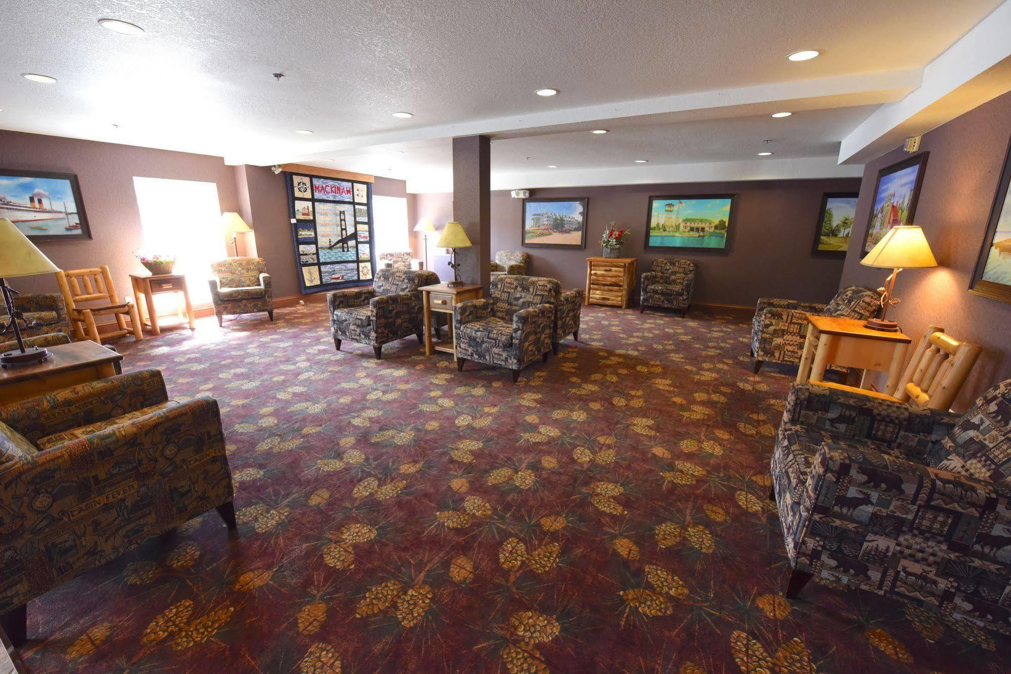 Bridge Vista Beach Hotel And Convention Center Mackinaw City Εξωτερικό φωτογραφία